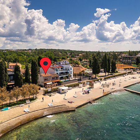 Beach House - Sea Breeze Porec Esterno foto