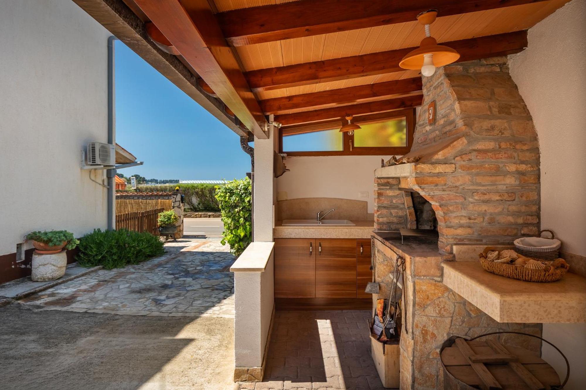Beach House - Sea Breeze Porec Esterno foto