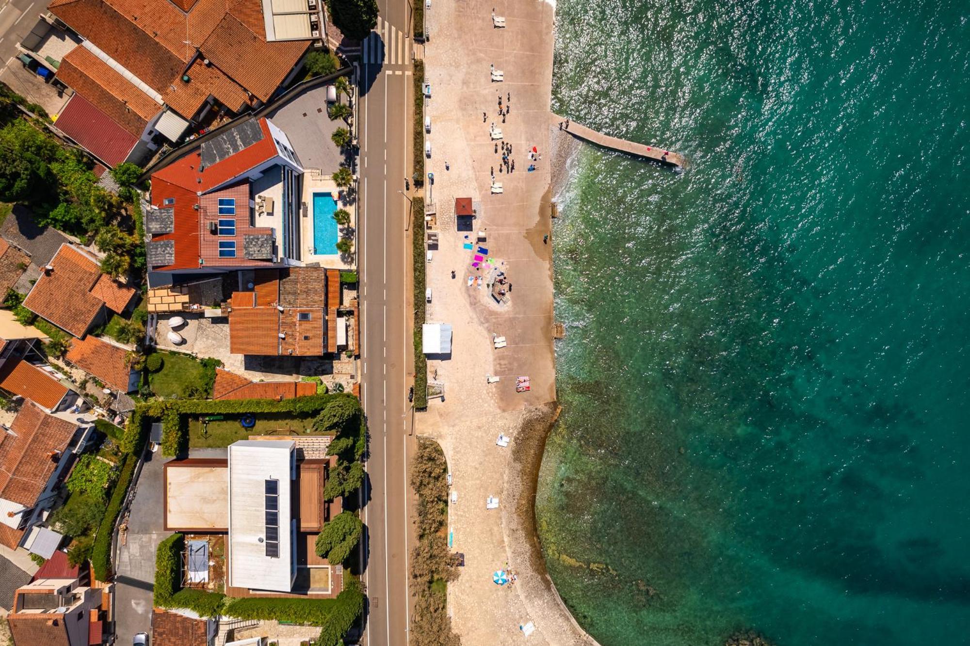 Beach House - Sea Breeze Porec Esterno foto