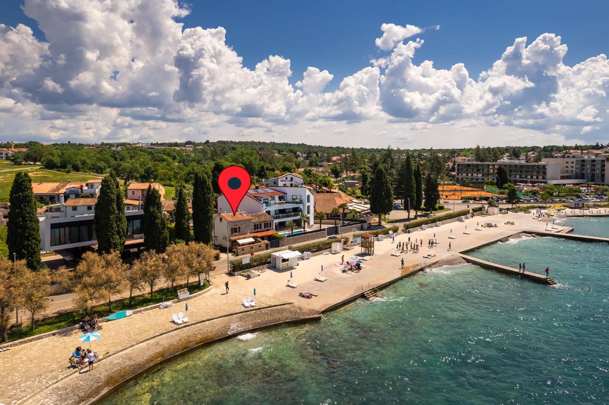 Beach House - Sea Breeze Porec Esterno foto