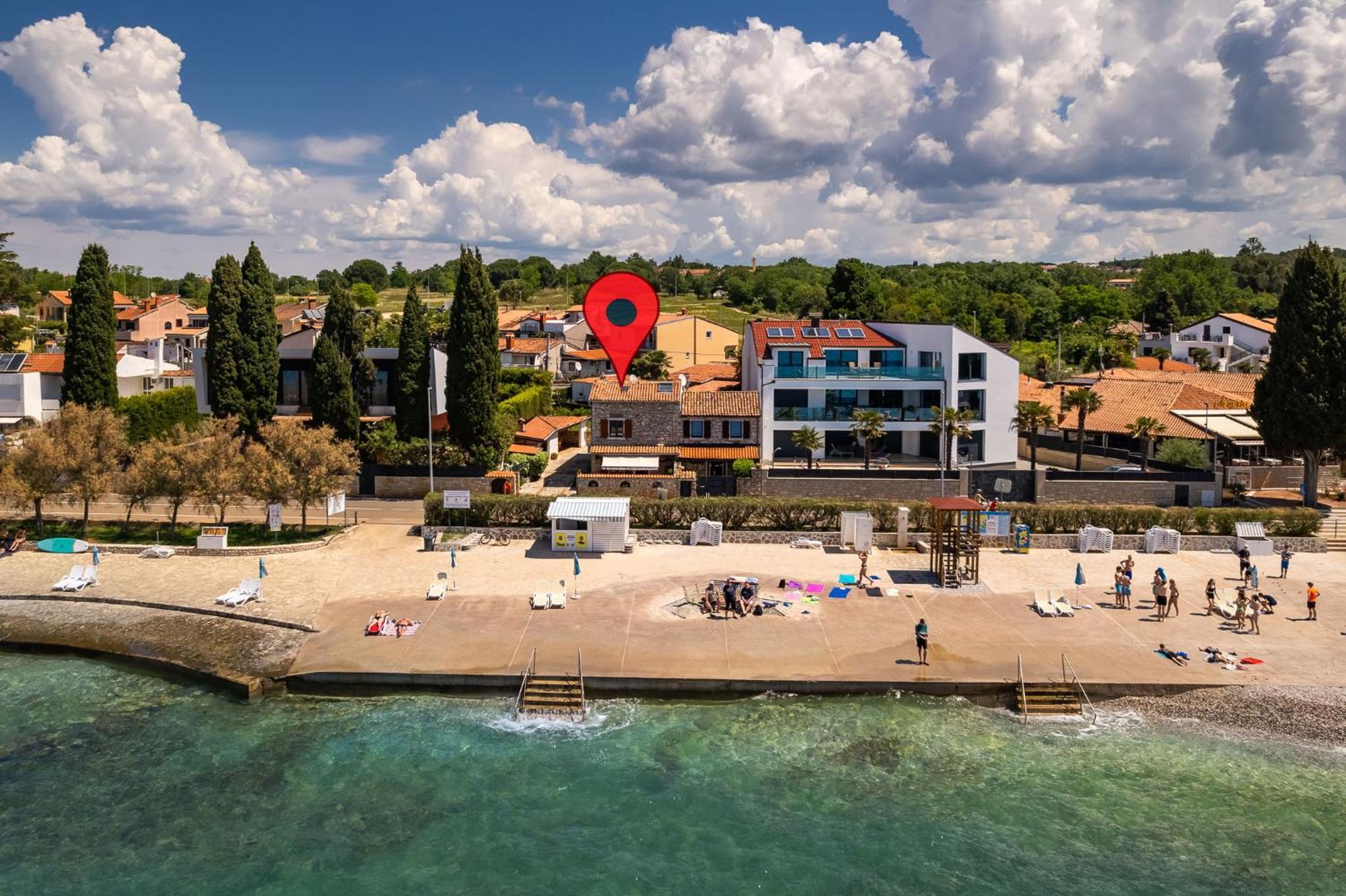 Beach House - Sea Breeze Porec Esterno foto